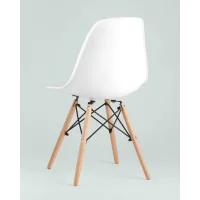 Стул Eames DSW белый