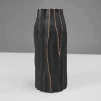 Ваза керамическая WOOD, черный, 11,5*11,5*27,5см