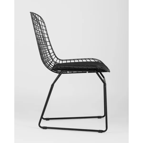 Стул обеденный Bertoia черный с черной подушкой