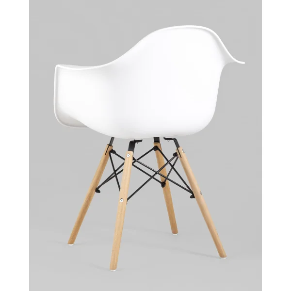 Стул Eames DAW белый