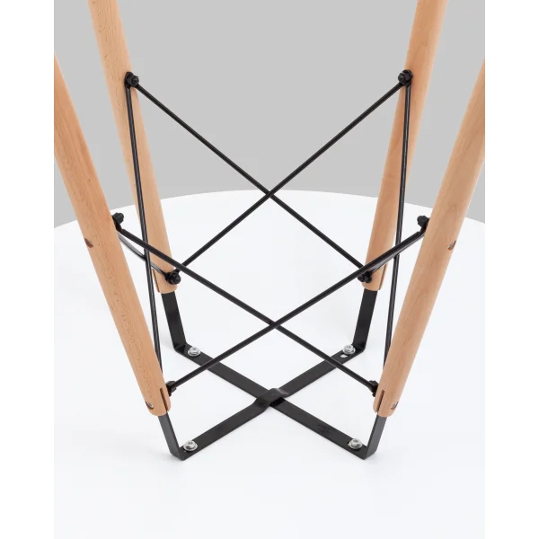 Стол Eames DSW NEW D100