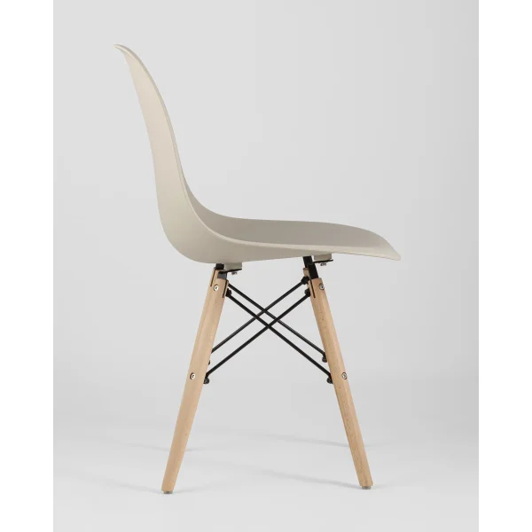 Стул Eames Style DSW бежевый (разборный каркас)